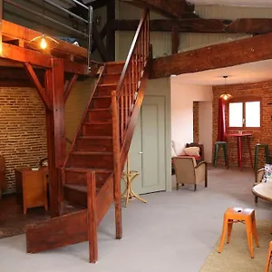https://chez-aristide-appartement-cosy-hypercentre.midi-pyreneeshotels.com